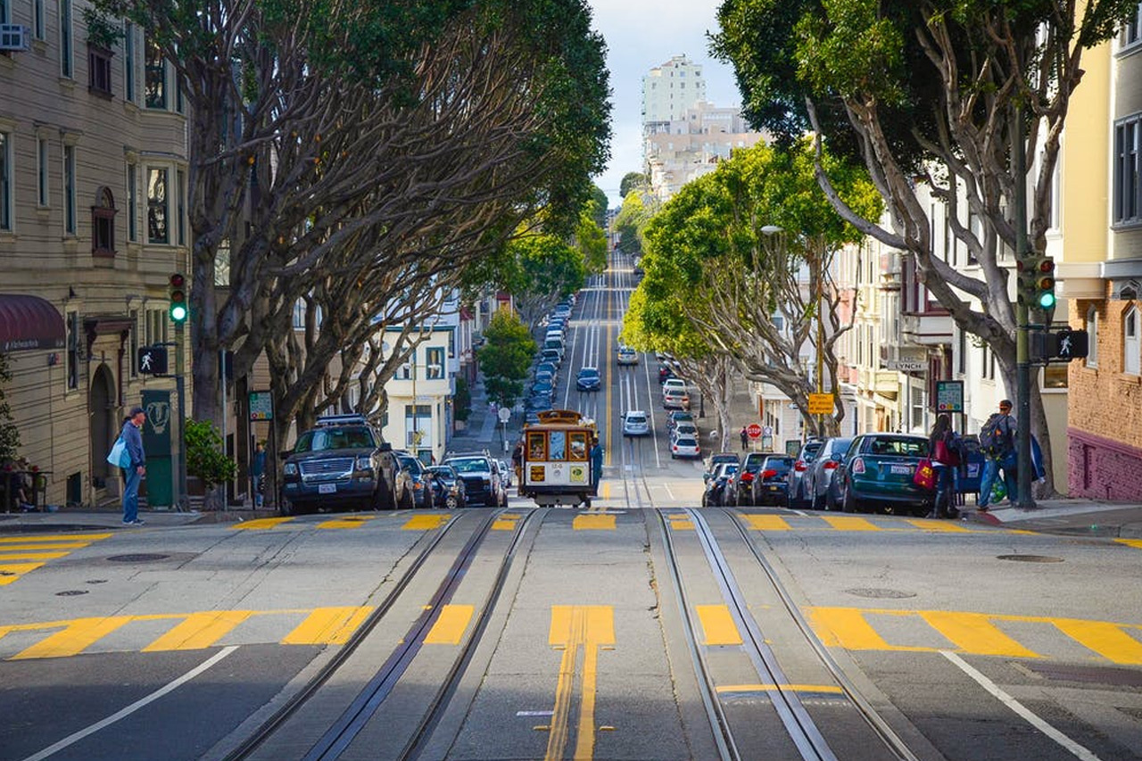 flight offers lisbon 2